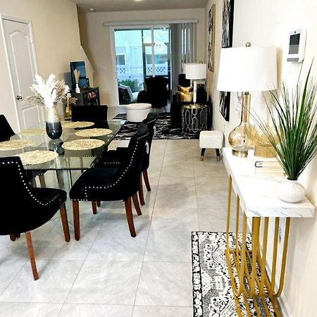 Orange Park Townhome Vacation Rental With Patio! Bagian luar foto