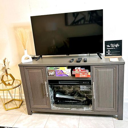 Orange Park Townhome Vacation Rental With Patio! Bagian luar foto