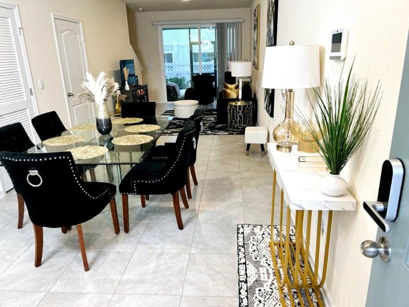 Orange Park Townhome Vacation Rental With Patio! Bagian luar foto