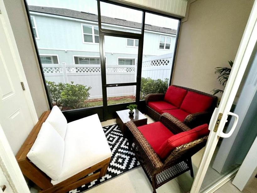 Orange Park Townhome Vacation Rental With Patio! Bagian luar foto