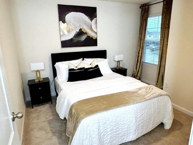 Orange Park Townhome Vacation Rental With Patio! Bagian luar foto